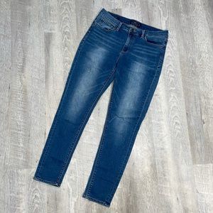 Lucky Brand Brooke Skinny 10/30 Great Condition